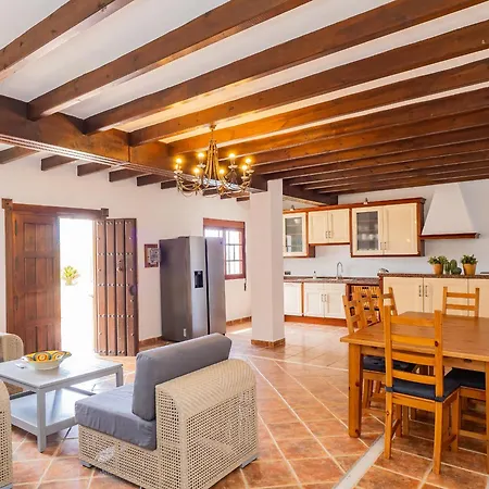 Cubo's Casa Hasan *