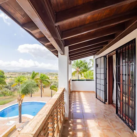Cubo's Casa Hasan *