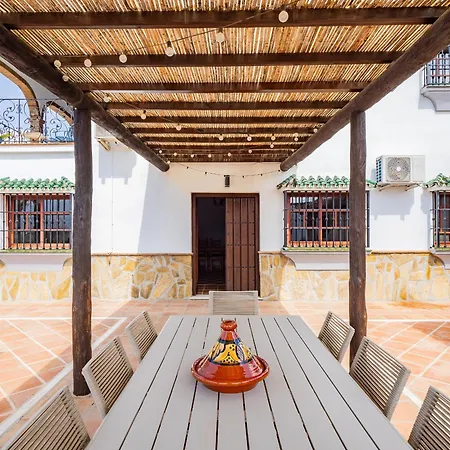 Cubo's Casa Hasan *